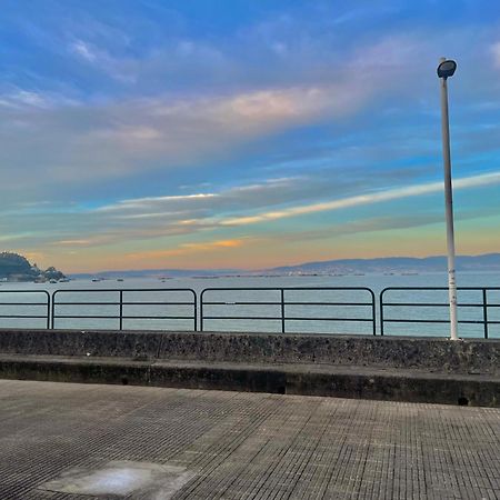Apartamento Céntrico cerca de la playa Bueu Esterno foto