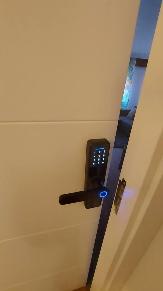 Apartamento Céntrico cerca de la playa Bueu Esterno foto